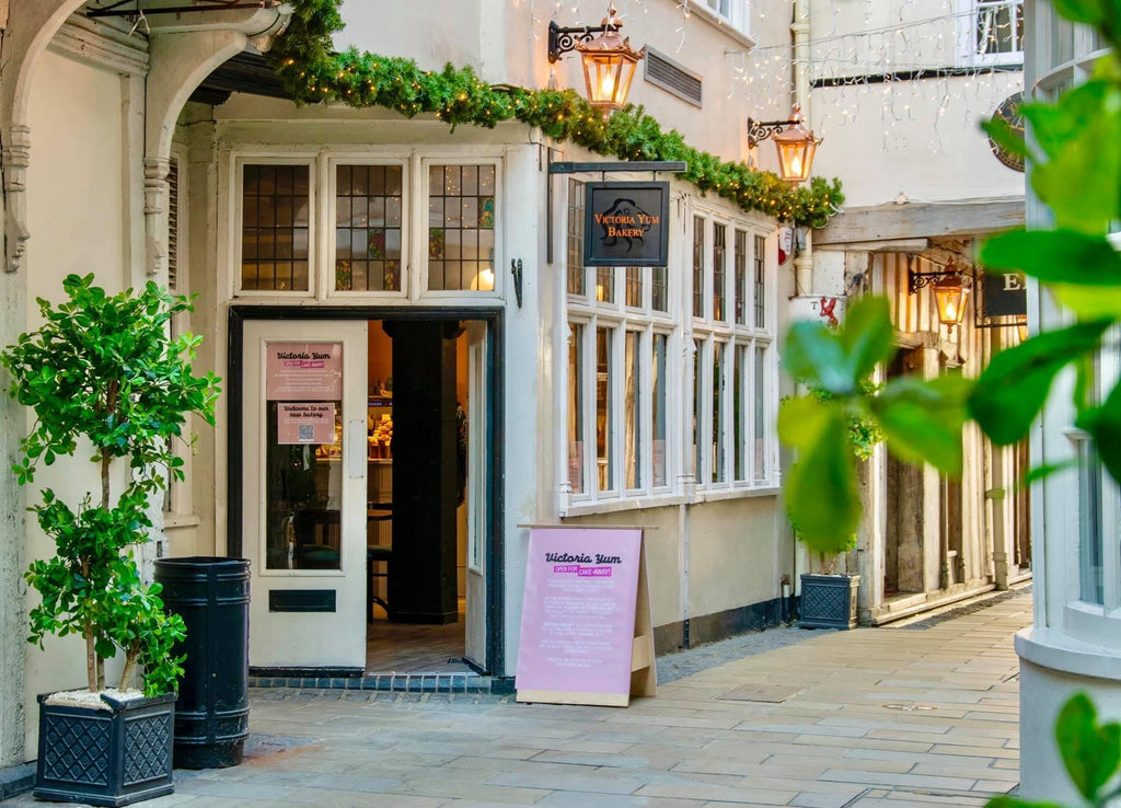 Unleashing Creativity: A Retail Opportunity for Local Creators and Makers