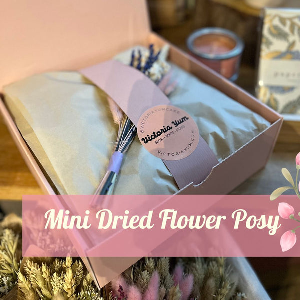 🌸 Mother’s Day Sweet Treat Box – Limited Edition
