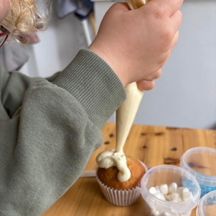 🧁 Children’s Cupcake Decorating Workshop