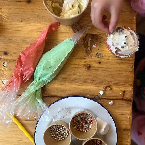 🧁 Children’s Cupcake Decorating Workshop