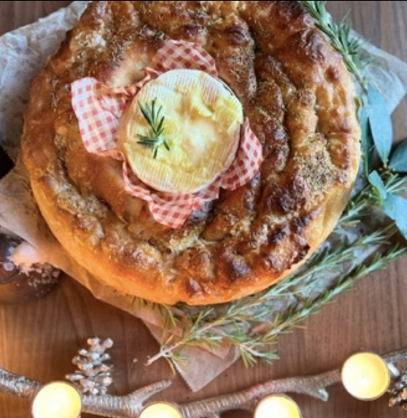 Focaccia Wreath with Camembert